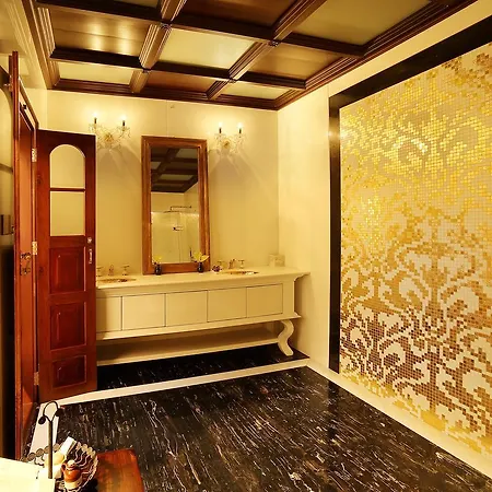 Ginger House Museum Hotel Kochi Exterior photo