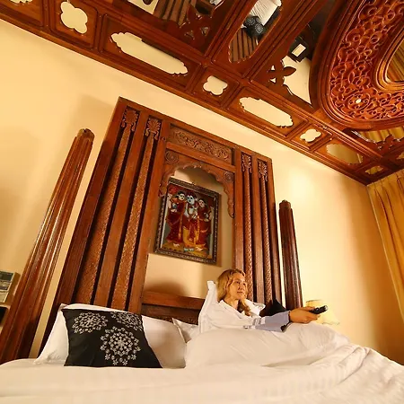 Ginger House Museum Hotel Kochi Exterior photo
